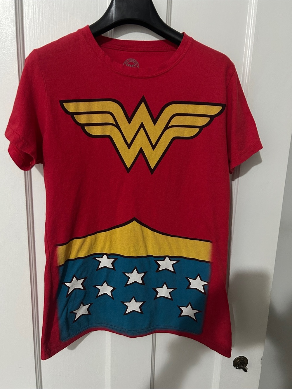 Wonder Woman Red Graphic T-Shirt